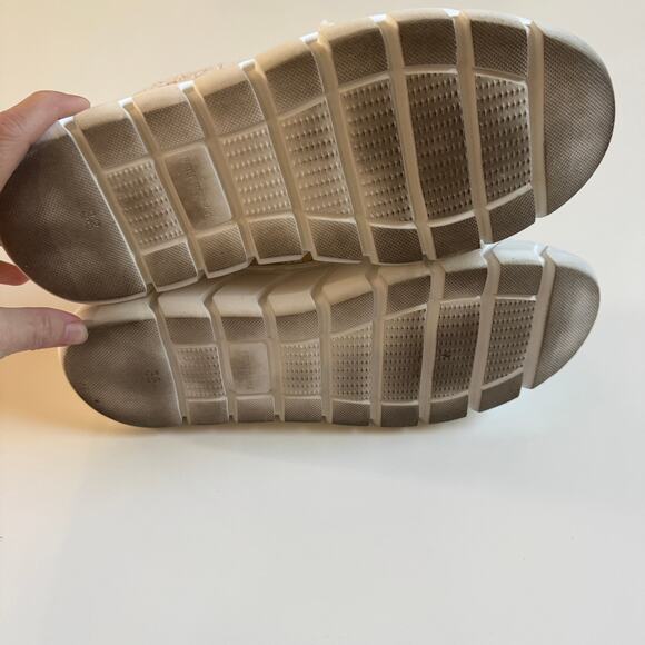 Free People Catch Me If You Can Crochet Lace Up Sneaker Platform Sz 7.5 EUC Boho - Picture 11 of 13